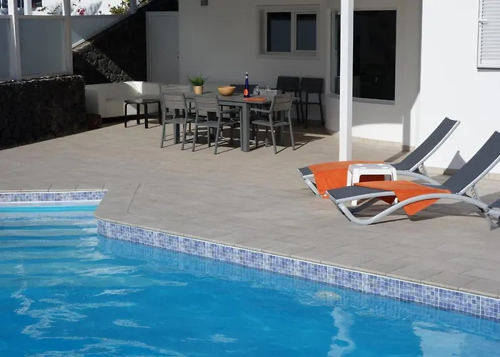 Villa Aphrodite&villa Apollo 4 Bedroom Puerto del Carmen (Lanzarote)