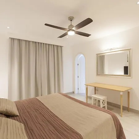 Aphrodite And Apollo 4 Bedroom