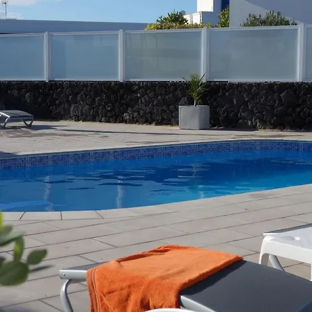 Aphrodite And Apollo 4 Bedroom Villa Puerto del Carmen (Lanzarote)